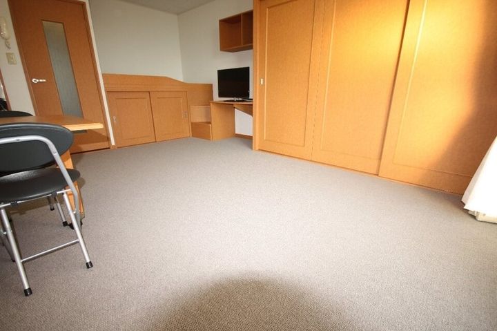レオパレスAST206の居間