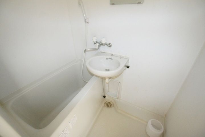 レオネクスト久米東Ⅱ201の風呂