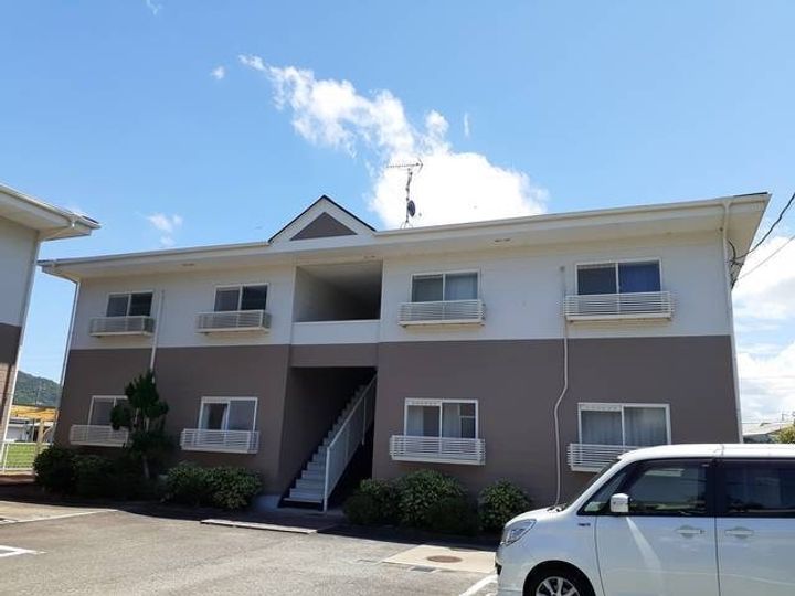 ニューエルディムマナベB202の外観