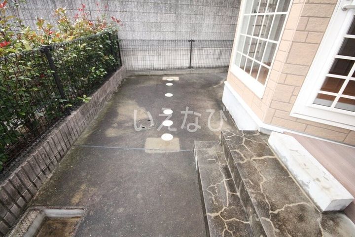 ハピネス村山C101の周辺