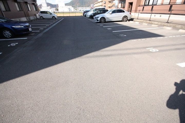 グレイスフルY B棟203の周辺