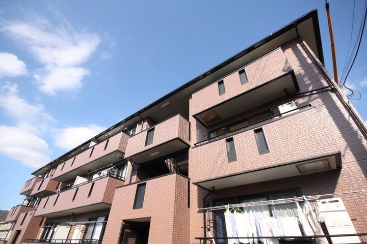 グレイスフルY B棟203の外観