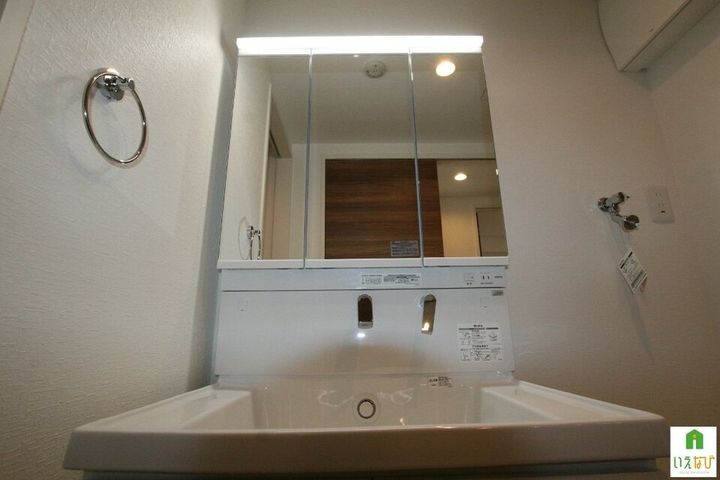 Urban Vista 中央町401の内装