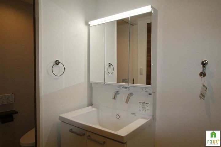 Urban Vista 中央町401の内装