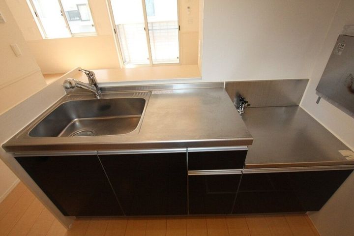 シャインポート屋島 G棟101のキッチン