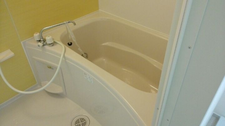 ポポラーレ・ミーチC102の風呂