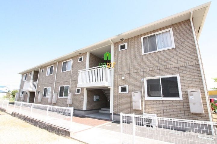 フォレストⅡ B棟102の外観