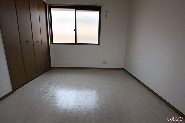 グランツ松島A101の寝室