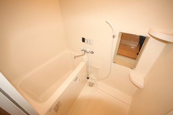 HYコート宮脇305の風呂