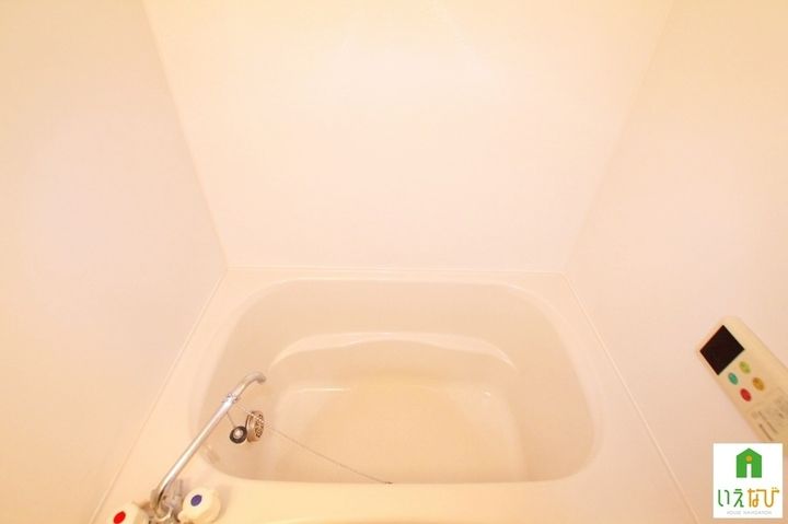 トゥジュールB101の風呂