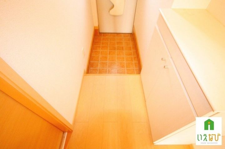 フルール・M3 B101の玄関