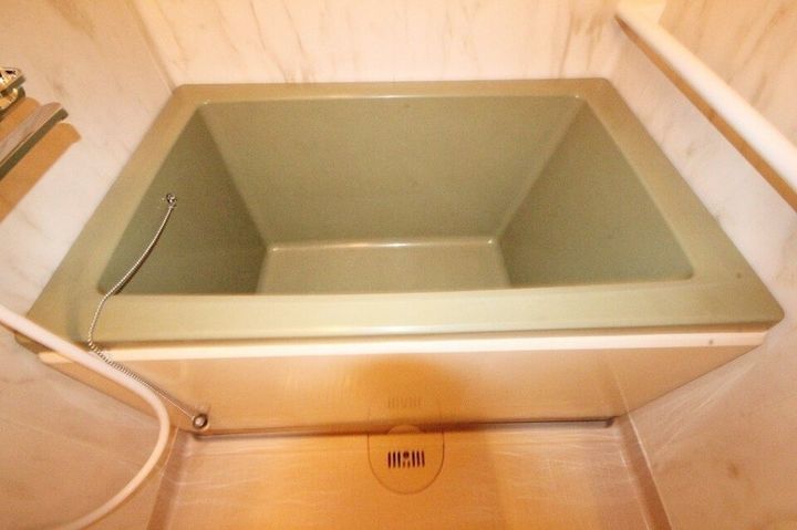 ラフィーネ A棟205の風呂