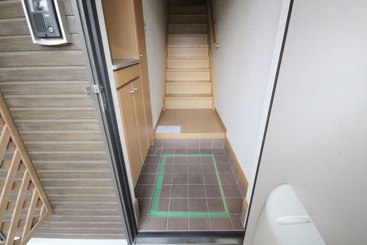サンリット悠201の玄関
