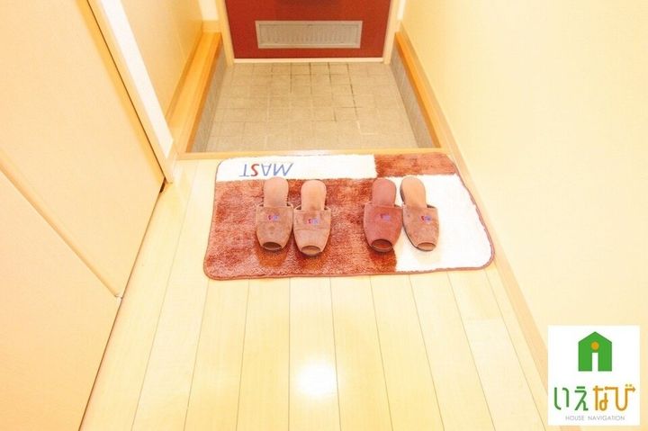 ハイツMINORU B棟202の玄関