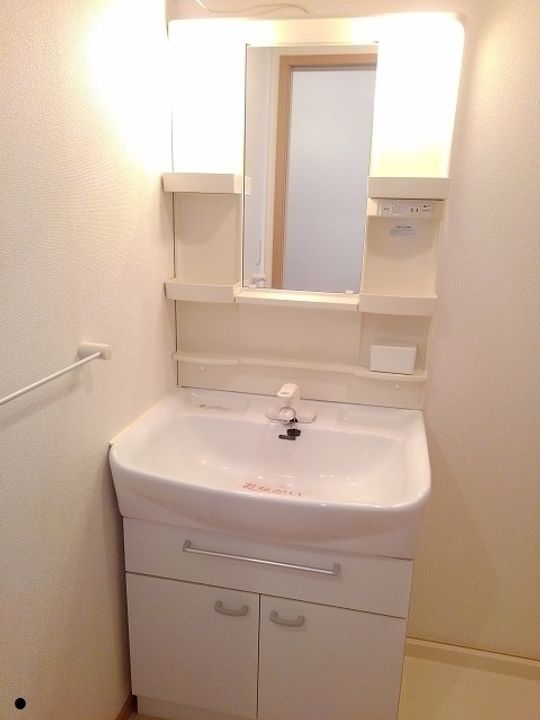 エクスブルーミナトA103のその他画像