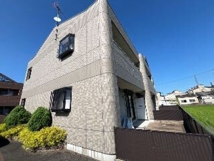 ルナガーデン203の外観