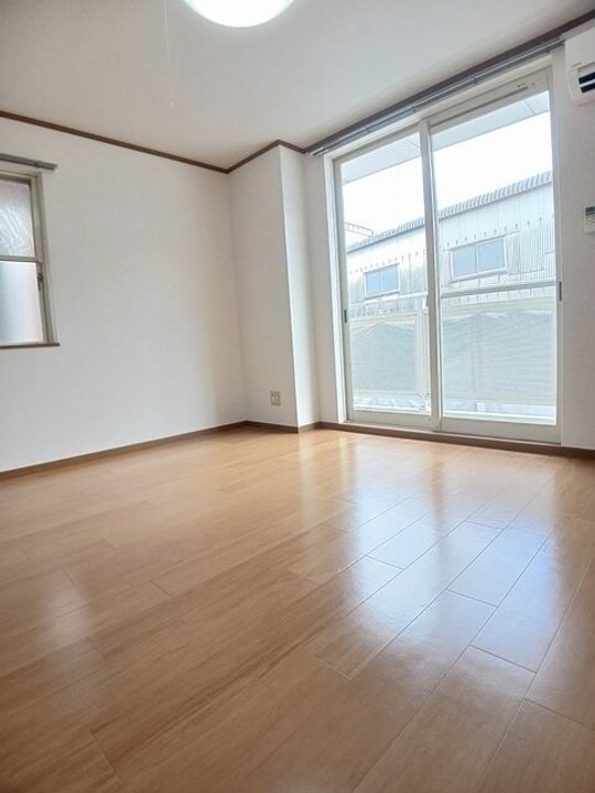 サンシャイン 桜川 C201の居間