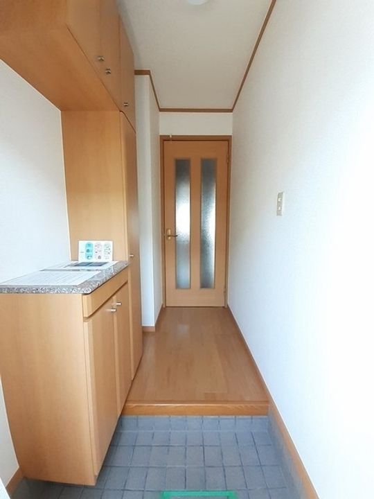 サニー・パラッツォ A102の玄関