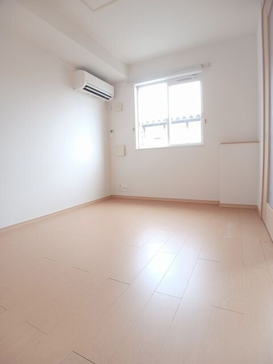 HARUKU 80 B102の居間