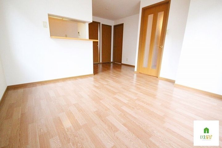 プティファミール C101の居間