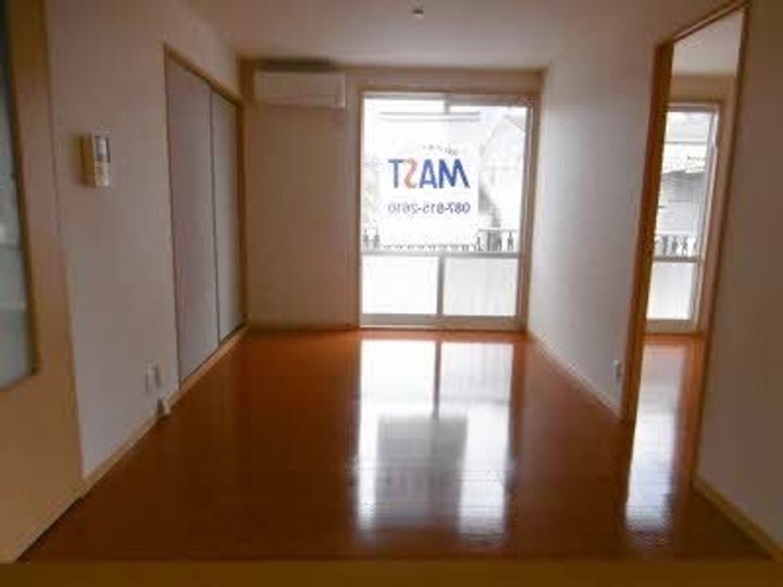 サニーベイル 2番館202の居間