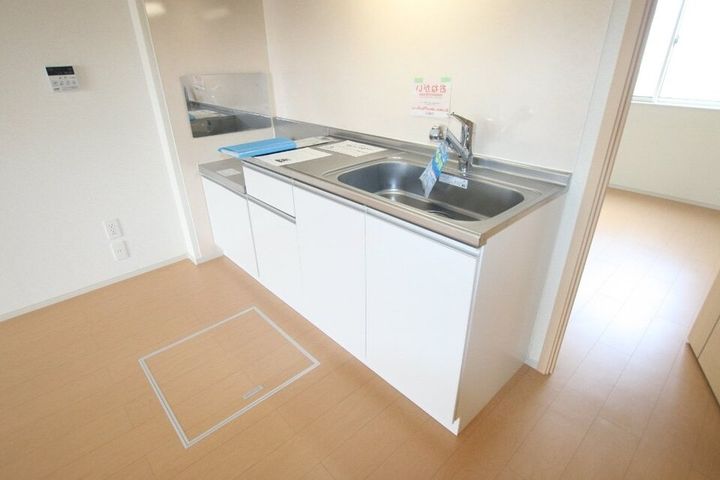 ラティナ クレール101のキッチン