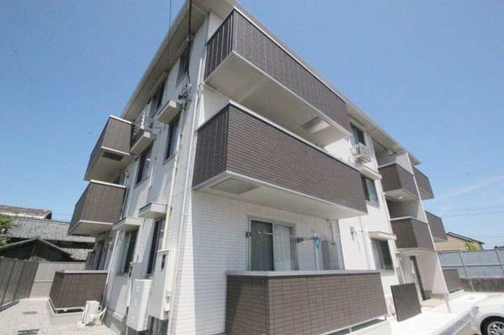 ロータスⅡ B棟103の外観