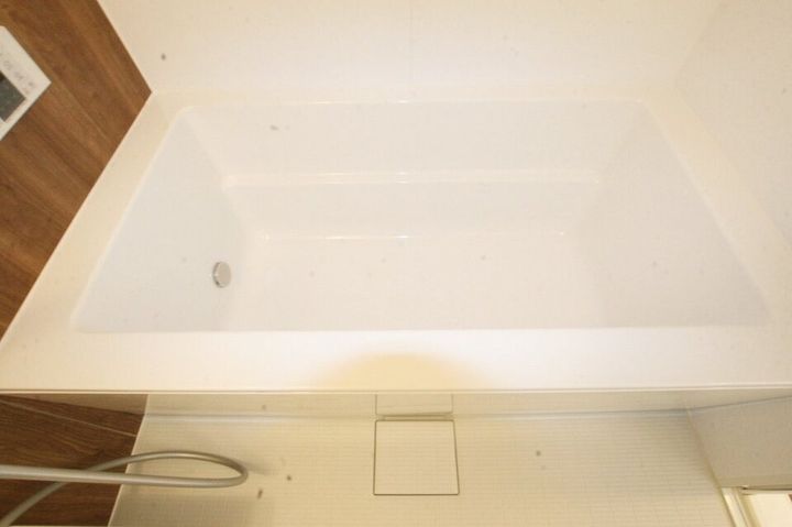 アパッショナート東浜205の風呂