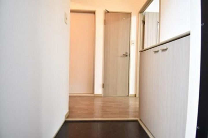 ファミーユタイチ A棟301の玄関