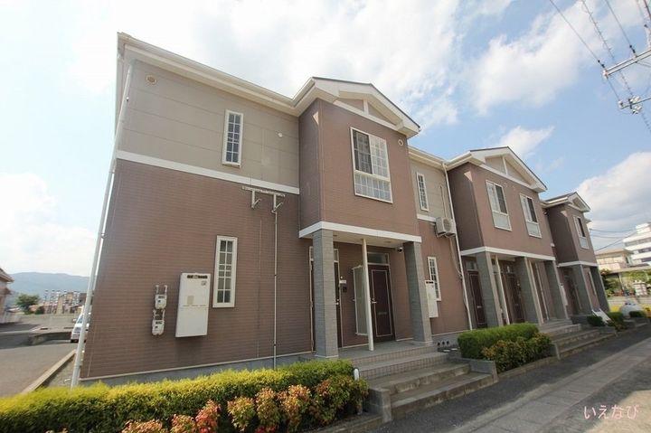 リヴィエールB204の外観