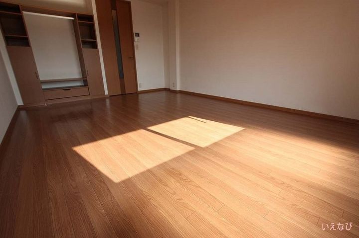 ソレアード206の居間