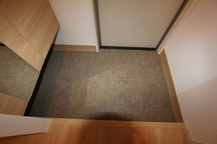 アンシャンテ0105の玄関