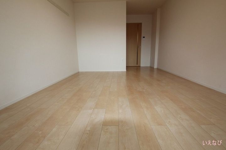 グランコスモB106の居間