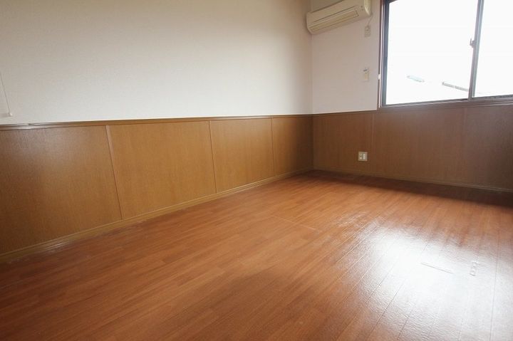 セジュール新市 B棟0202の寝室