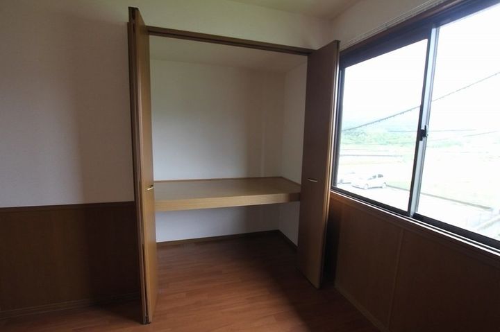 セジュール新市 B棟0201の内装