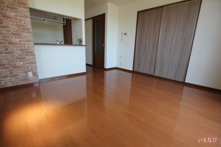 フィグタウン2 G棟202の居間