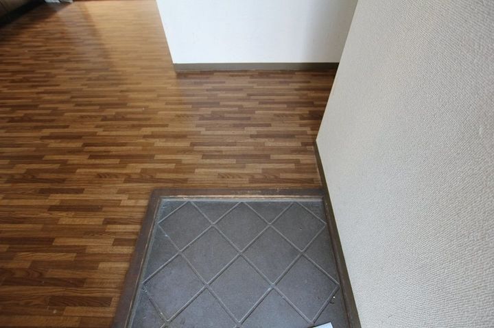 パレスナカシマ木之庄102の玄関