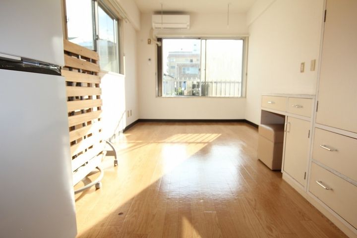 プレイシス福山0301の居間