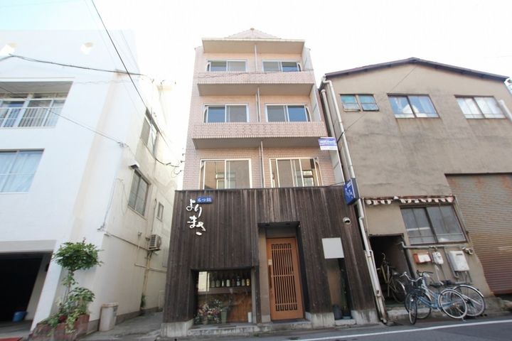 プレイシス福山0301の外観