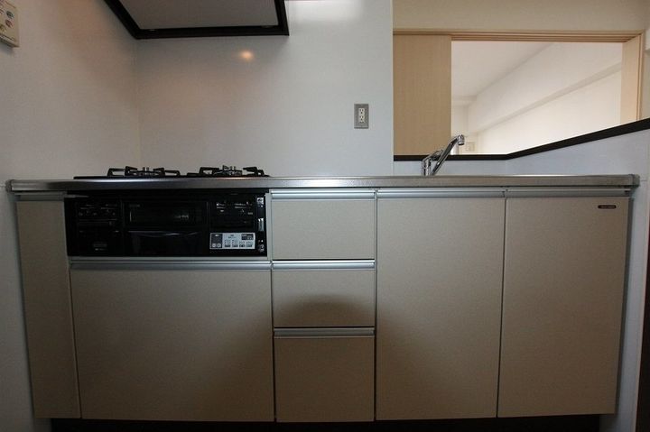 フラットリア笠岡0403のキッチン