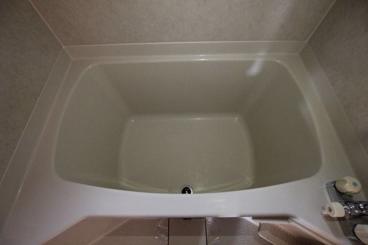 ディアス山手 B棟102の風呂