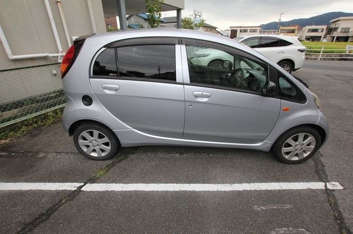 サンライズホワイト B102の周辺