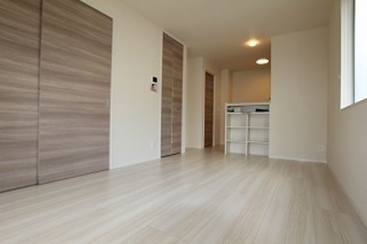 ラフィネ大門0101の居間