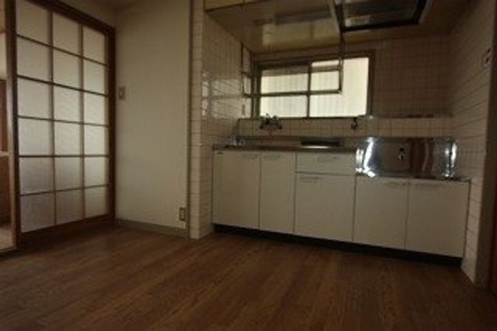 レジデンス三吉303の居間