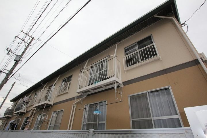 ハイネス本庄206の外観