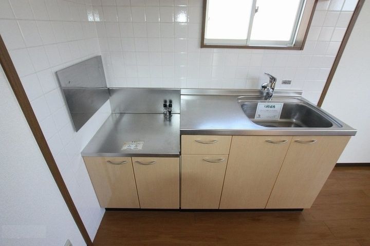 サニーハウスA202のキッチン