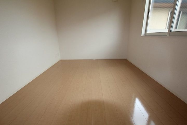 セジュール上野浦 Ⅳ0103の寝室