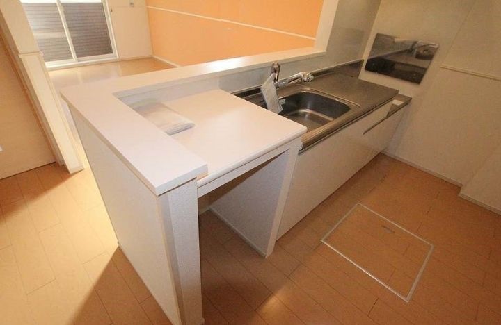 セレーナ B102のキッチン