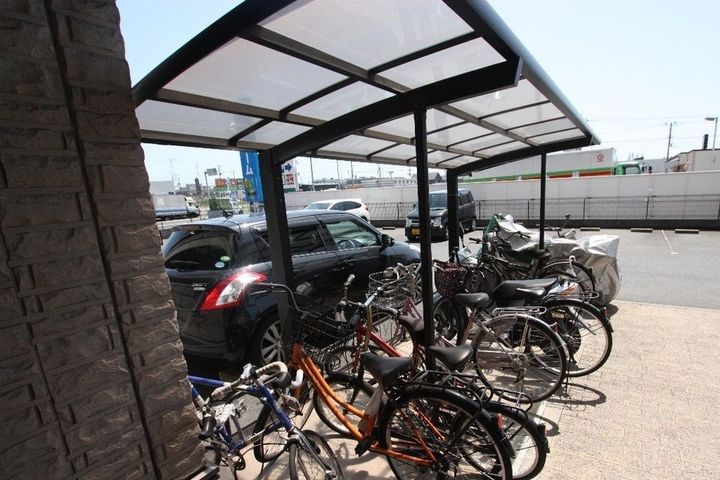 レアンドロス0306の周辺