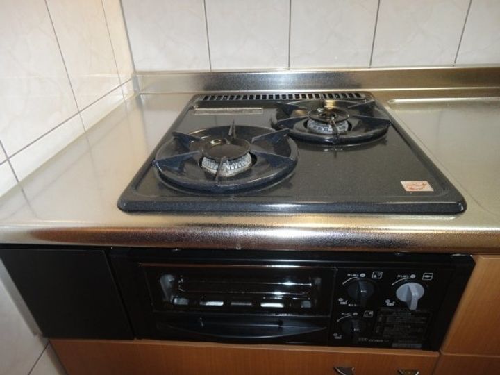 レジデンス明神206のキッチン